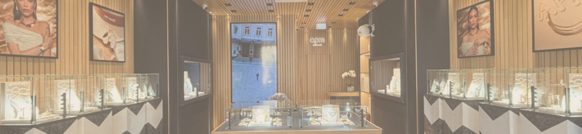 APM Monaco arriva a Forte dei Marmi

