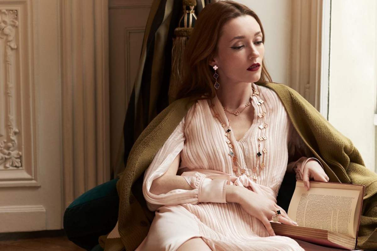 Van cleef & arpels alhambra sale
