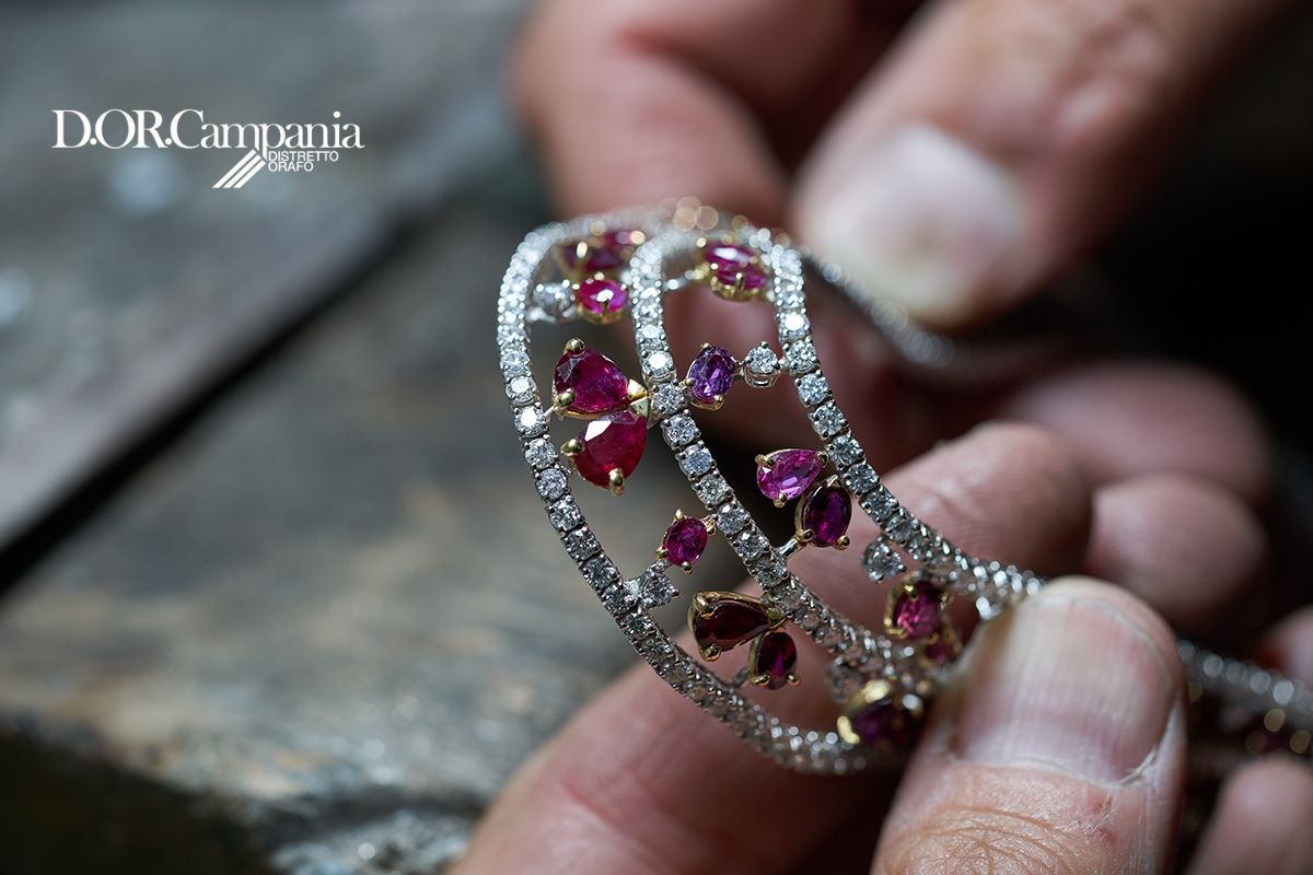 Two millennia of jewellery history: the origins of the Campania Goldsmith District.