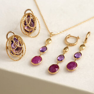 14kt gold Jewelry with natural stones and pearls