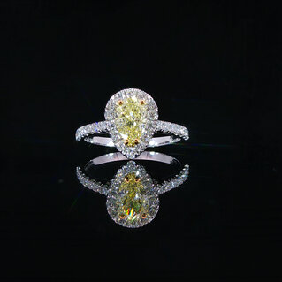 ANELLO FANCY TAGLIO PERA