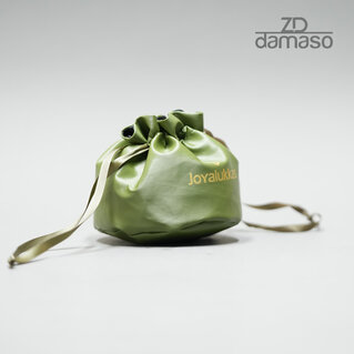 luxury packaging pouch by Zahir Damaso