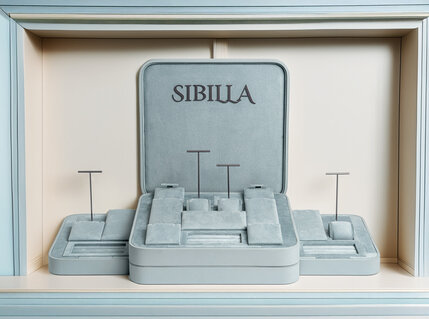 SIBILLA Window Display