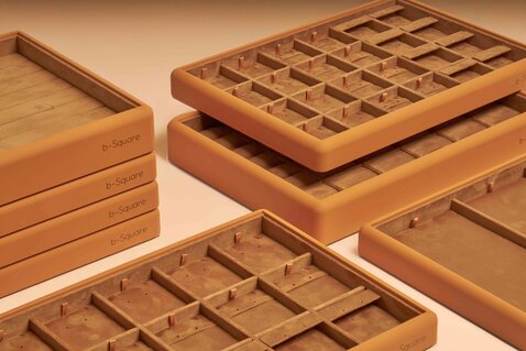 B-SQUARE Trays