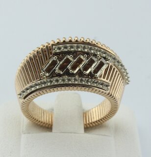 2025 Mounting Collection