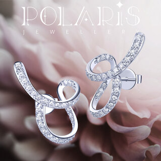 WHITE GOLD LOBE EAR CUFFS W/ DIA