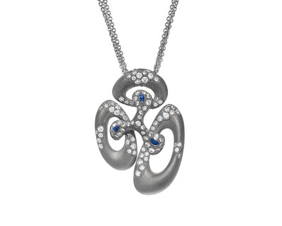ForEverHug Me Pendant