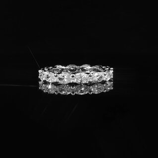 ETERNITY RING FANCY SHAPE_OVAL
